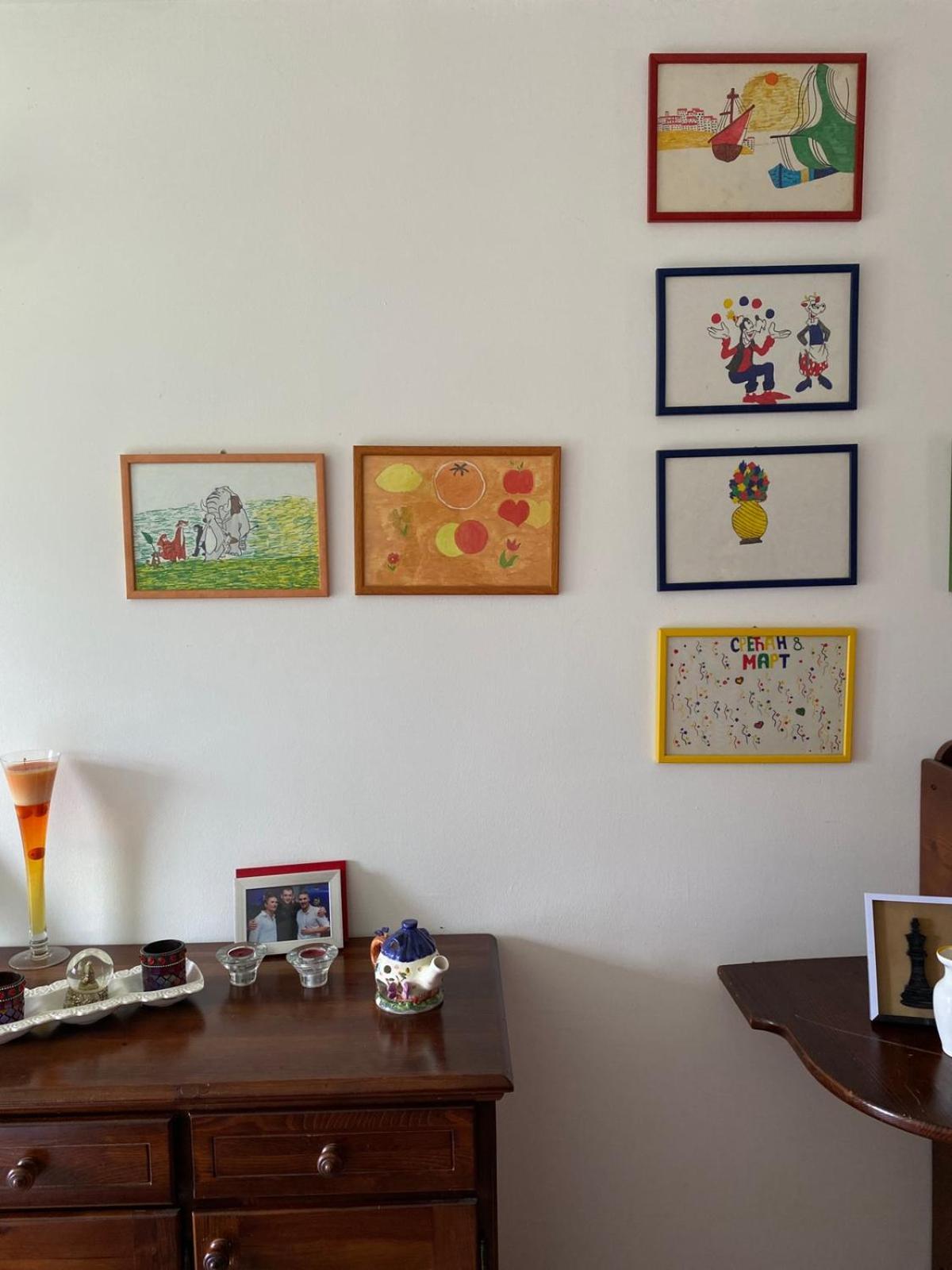 Tina Daire Tekija  Dış mekan fotoğraf